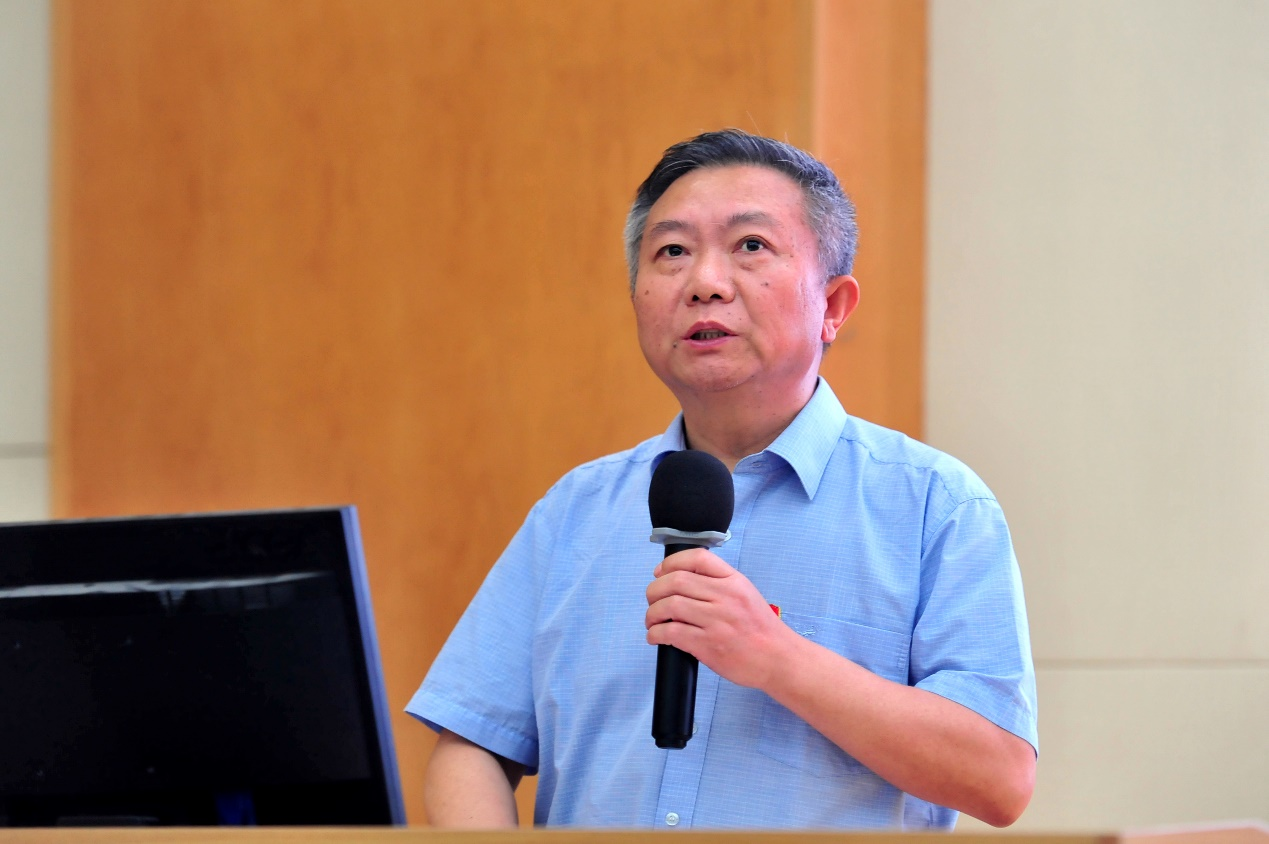我校举行庆祝建党103周年暨“七一”表彰大会