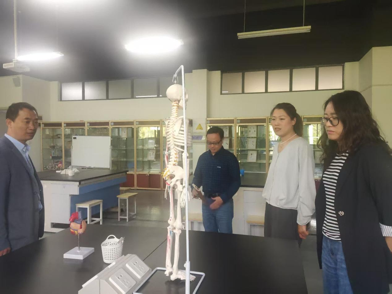 我校开展五一前安全大检查 筑牢校园安全防线