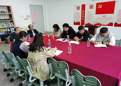 汽车学院召开2022-2023学年第一学期期中教学检查教师座谈会