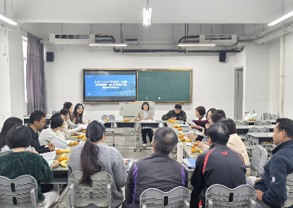基础部开展期中教学检查自查暨教师座谈会