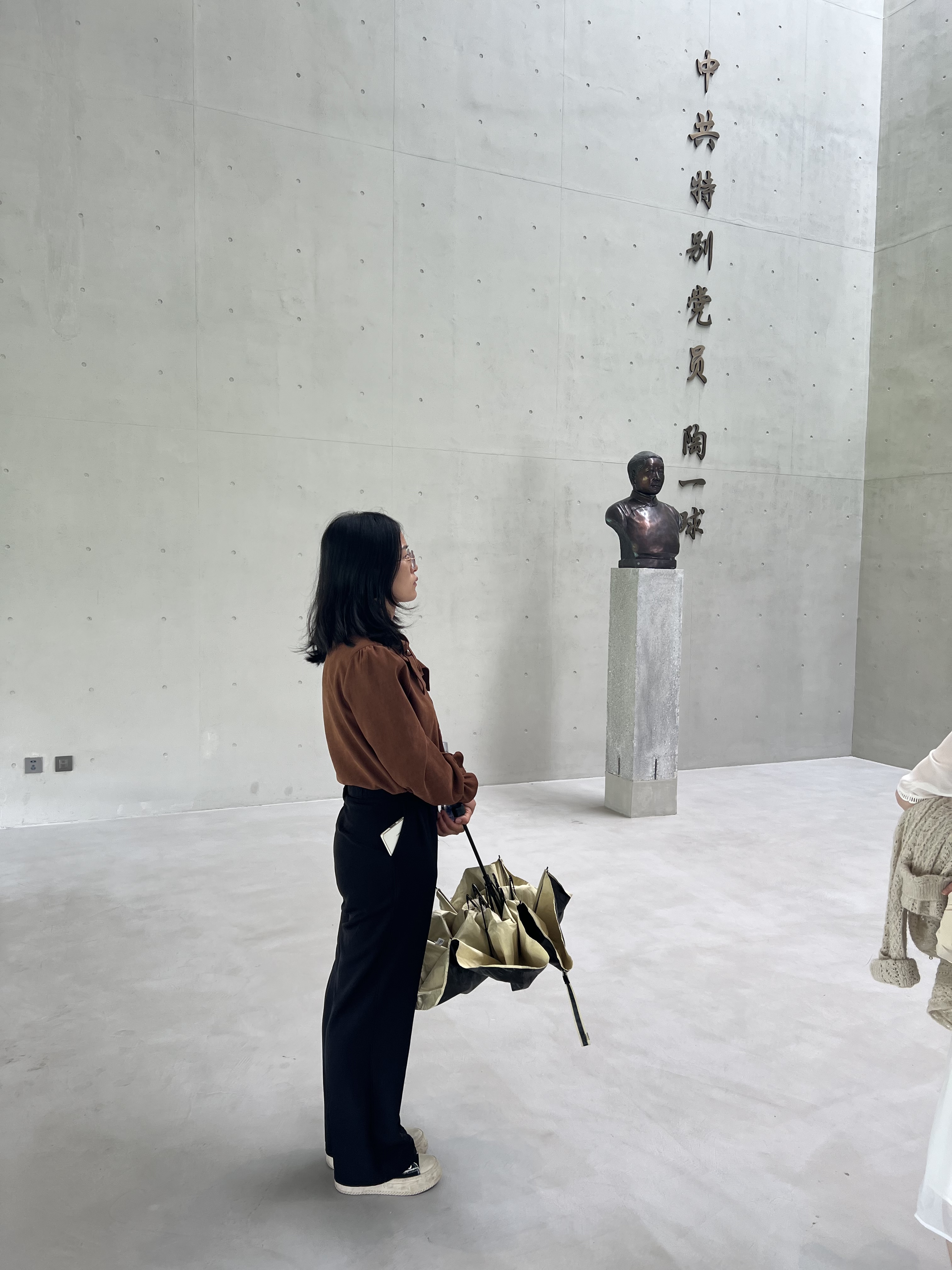 马克思主义学院组织全体思政课教师前往陶一球纪念馆开展红色研学活动