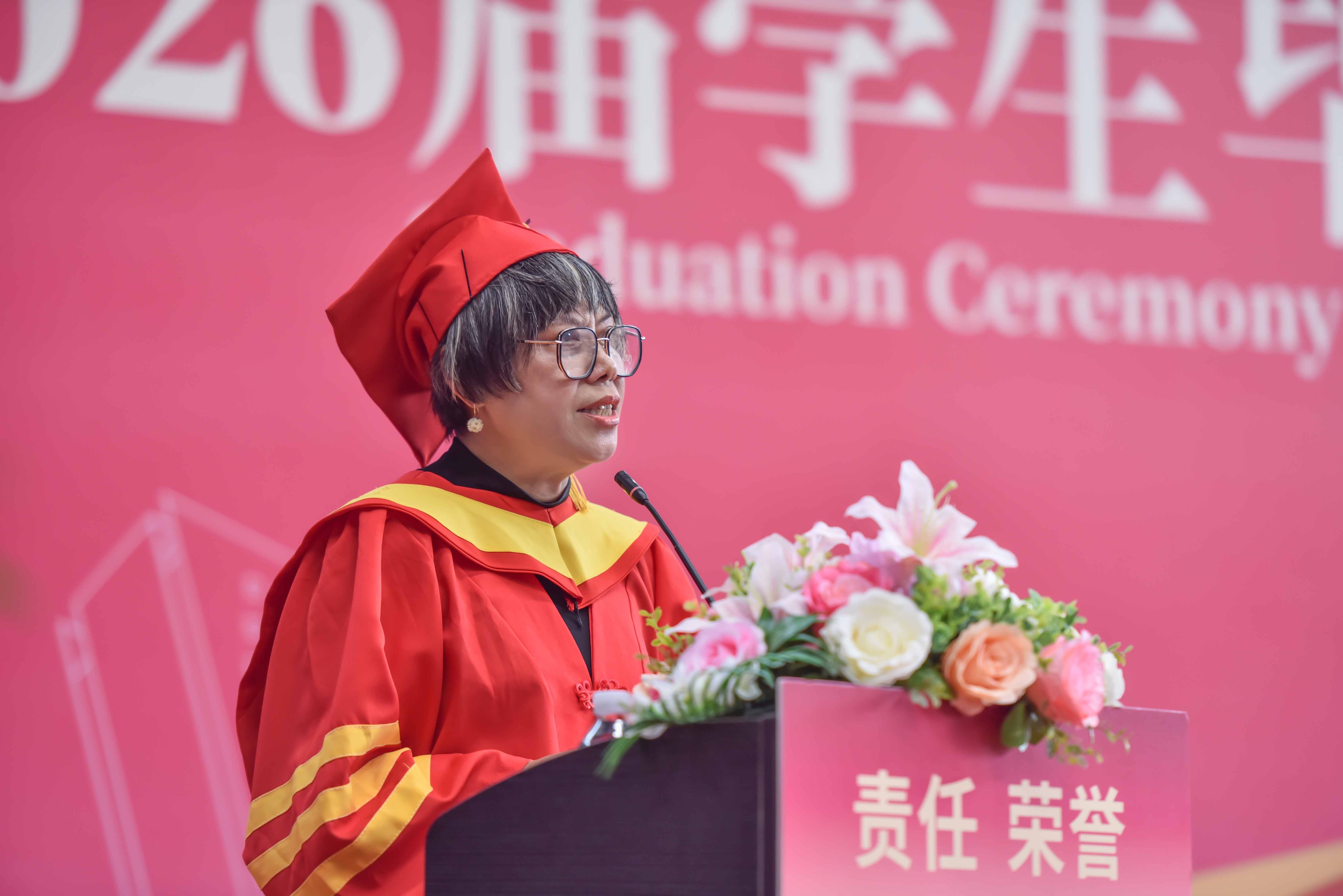 史董.jpg